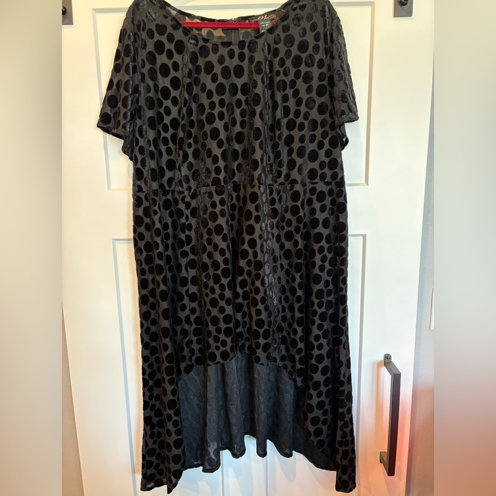 Midnight Velvet Semi Sheer Plus size HiLo dress. 3X. Polka dots​